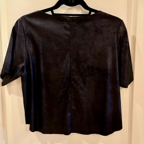 Steve Madden Fletcher Faux Suede Top in Black - Picture 3 of 5